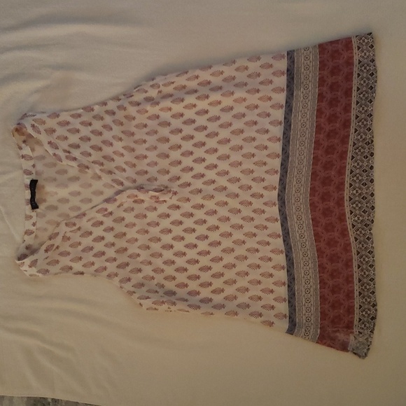 🤎Closet Clear Out🤎Sheer Sleeveless Top with Indo-batik pattern - Picture 7 of 7